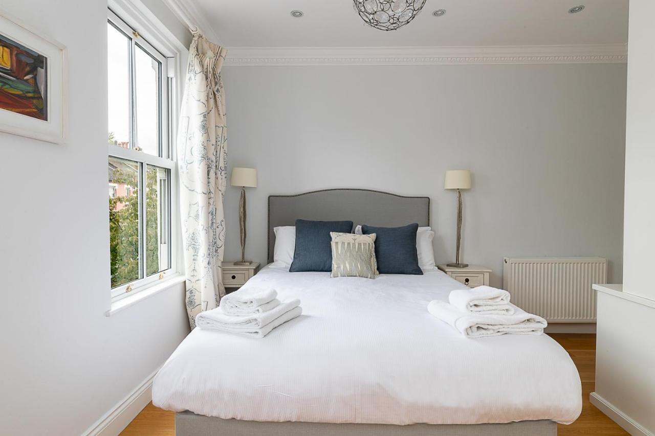 Joivy Stunning 3 Bed, 2 Bath House With Garden And Rooftop Terrace Apartment London Exterior photo